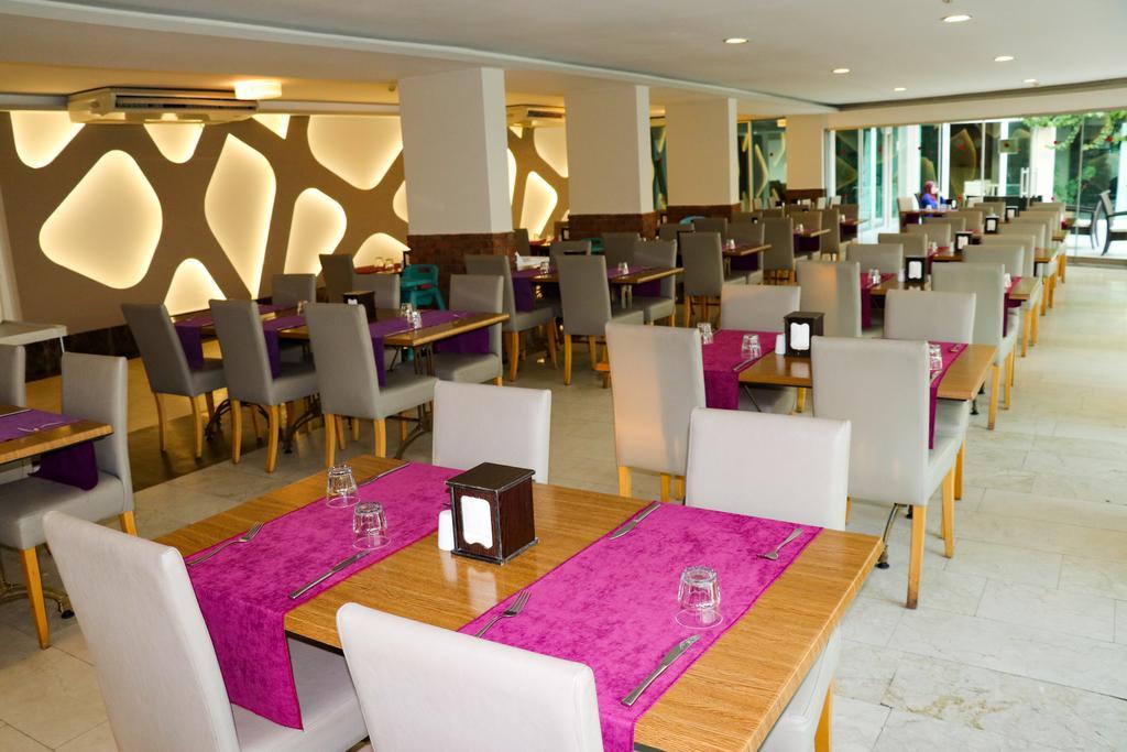 Grand Akca Hotel Газипаша Экстерьер фото